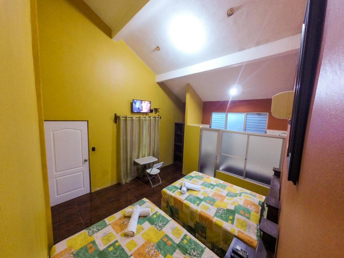 Chalet Castillo El Estor エクステリア 写真